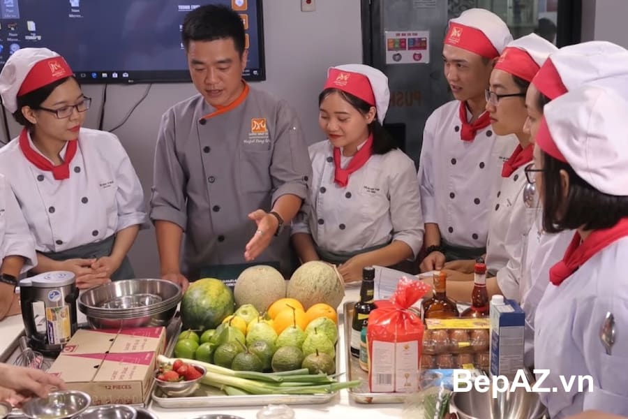 Tổng hợp vị trí tuyển dụng bếp trưởng bếp bánh mới nhất
